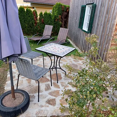 Ferienhaus Tiny Lavender House Blütenstöckl Frutten