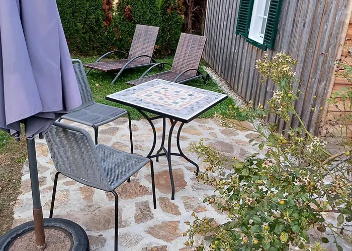 Holiday home Bluetenstoeckl Frutten