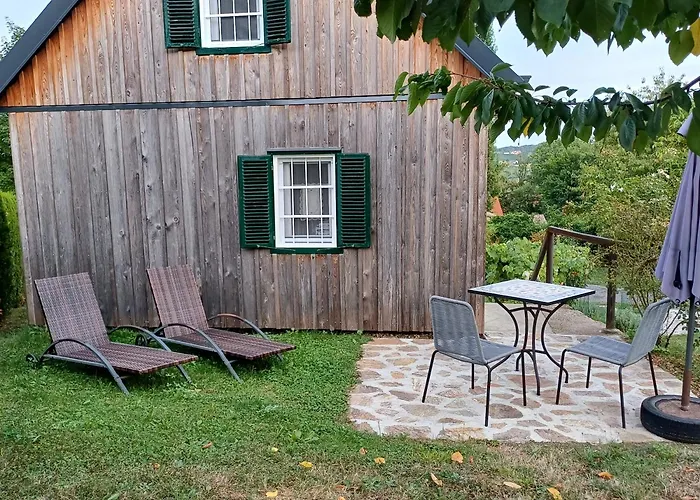 Bluetenstoeckl Holiday home *